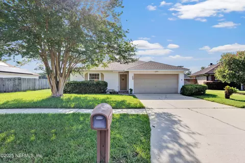 183 Mayall Dr, Jacksonville, FL 32220