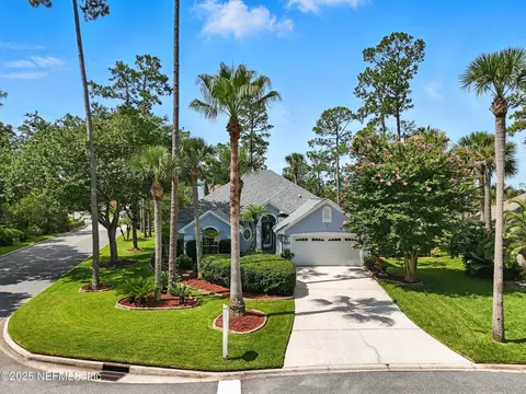 1932 Green Heron Pt, Jacksonville Beach, FL 32250