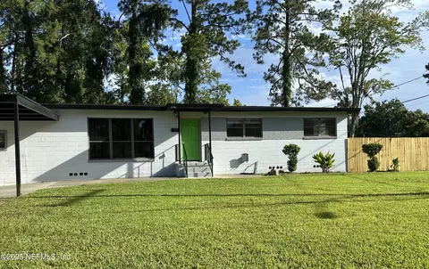 6546 Lou Dr S, Jacksonville, FL 32216