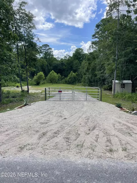 67 Orchid Ave, Middleburg, FL 32068