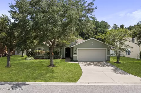 7495 Hawks Cliff Dr, Jacksonville, FL 32222