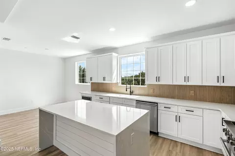 Kitchen - 82 Cortez Ave, Saint Augustine, FL 32080 photo 2 of 6