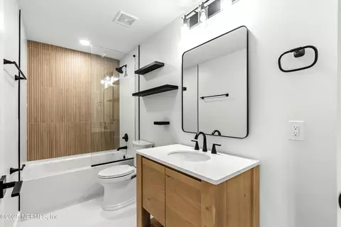 Bath - 82 Cortez Ave, Saint Augustine, FL 32080 photo 4 of 5