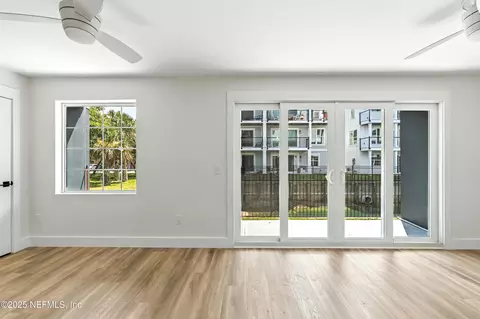 Living - 82 Cortez Ave, Saint Augustine, FL 32080 photo 1 of 2
