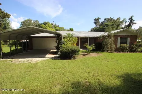 107 Pique Rd, Crescent City, FL 32112