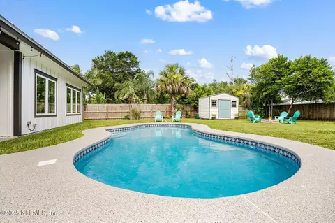 612 18th Ave N, Jacksonville Beach, FL 32250