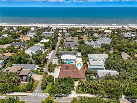 1679 Seminole Rd #2, Atlantic Beach, FL 32233