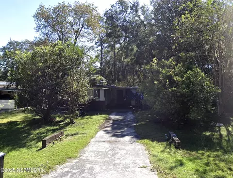 129 Velvet St, Interlachen, FL 32148