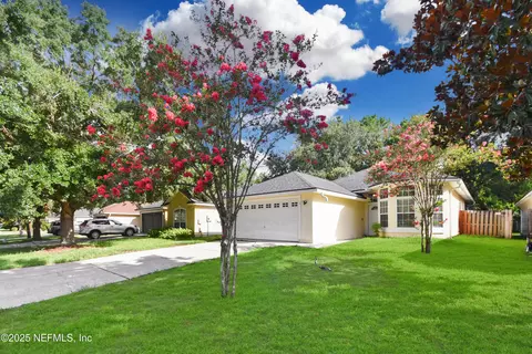 733 Mackenzie Cir, Saint Augustine, FL 32092