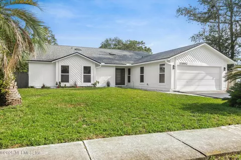 13892 Tiffany Pines Cir N, Jacksonville, FL 32225
