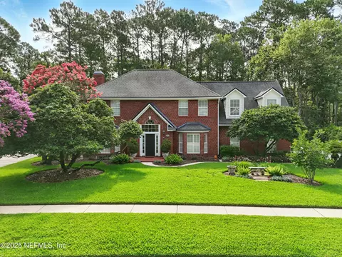8659 Hampshire Glen Dr S, Jacksonville, FL 32256