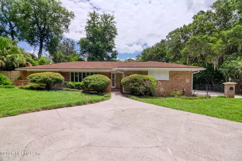 4126 Markin Dr W, Jacksonville, FL 32277