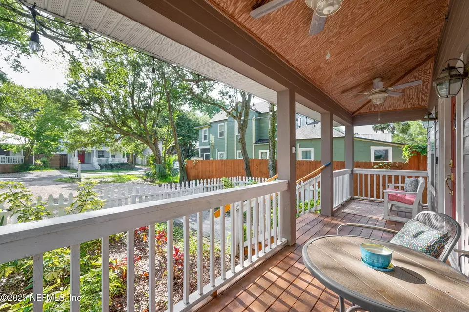 Exterior - 122 Twine St, Saint Augustine, FL 32084 photo 10 of 14