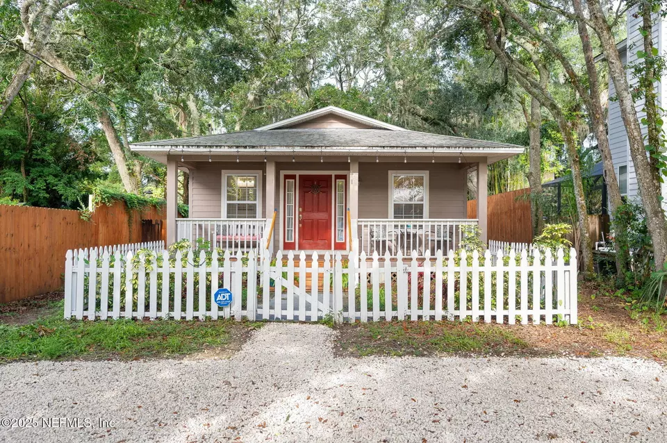 Exterior - 122 Twine St, Saint Augustine, FL 32084 photo 1 of 14