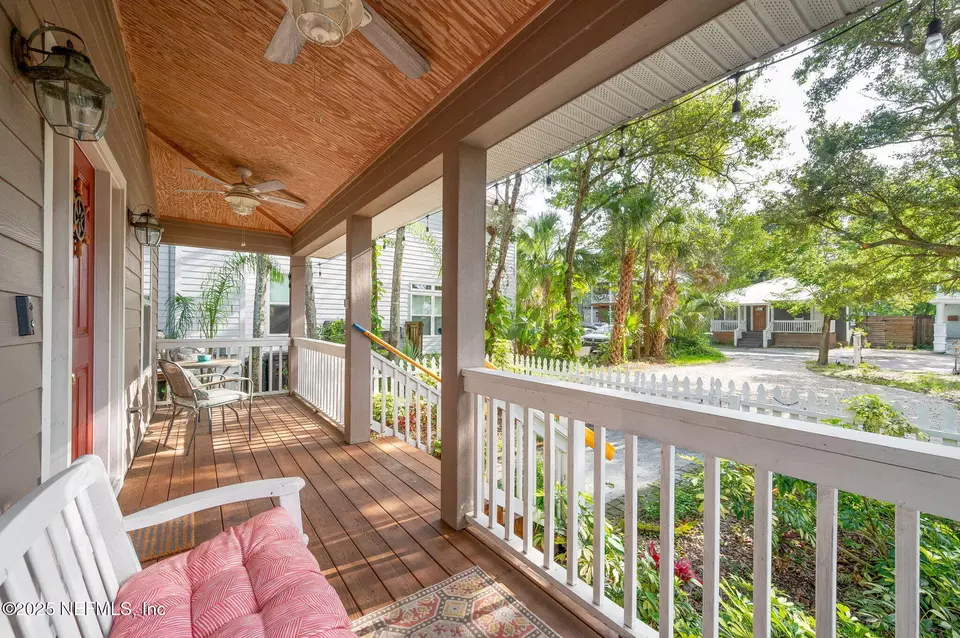 Exterior - 122 Twine St, Saint Augustine, FL 32084 photo 9 of 14