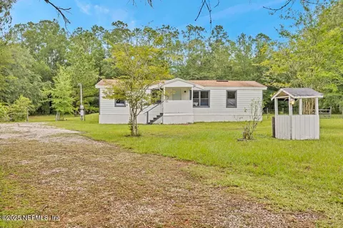 4526 Magnolia Ave, Middleburg, FL 32068