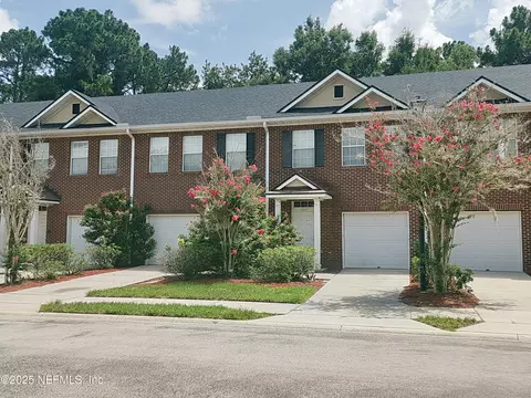 1517 Landau Rd, Jacksonville, FL 32225