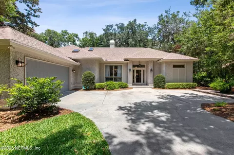 15 Marsh Creek Rd, Fernandina Beach, FL 32034