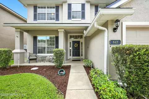 517 Roserush Ln, Jacksonville, FL 32225
