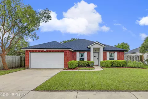 8590 Star Leaf Rd N, Jacksonville, FL 32210