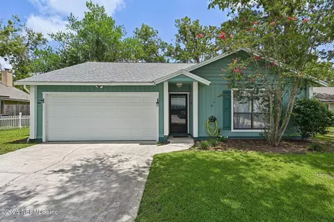 8463 Seton Ct, Jacksonville, FL 32244