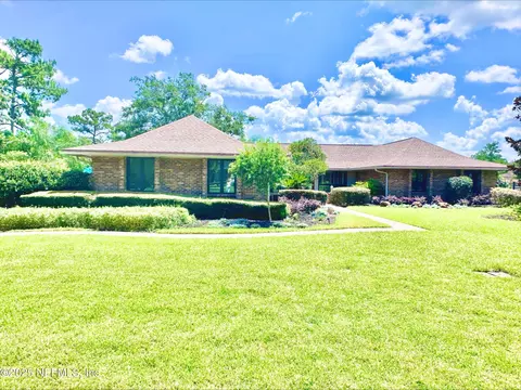 8107 Woodgrove Rd, Jacksonville, FL 32256