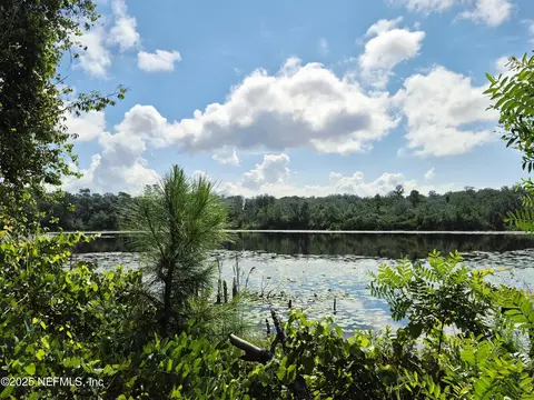 282 Byrd Rd, Crescent City, FL 32112