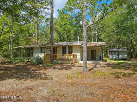 125 Lemon St #22, Melrose, FL 32666