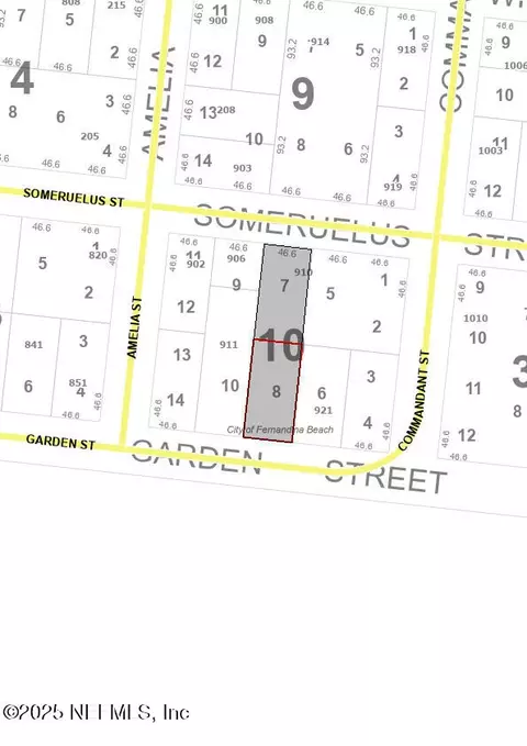 910 Someruelus St, Fernandina Beach, FL 32034