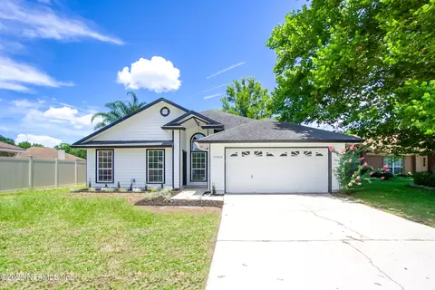 11855 Heather Grove Ln, Jacksonville, FL 32223