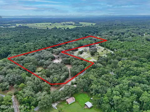 202 Bostwick Cemetery Rd, Palatka, FL 32177