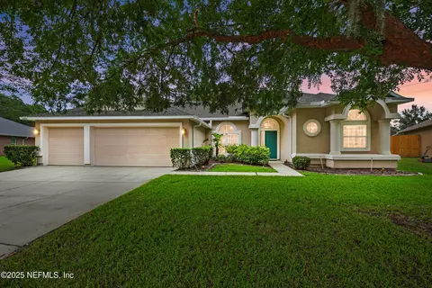 11931 Magnolia Falls Dr, Jacksonville, FL 32258