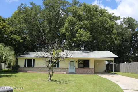 463 Melrose Ct, Green Cove Springs, FL 32043