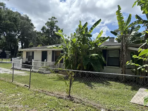 9088 10th Ave, Jacksonville, FL 32208