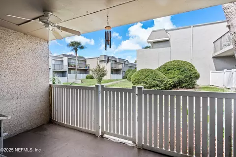 355 Monument Rd #15 D1, Jacksonville, FL 32225