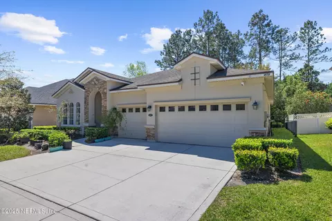 415 Willow Winds Pkwy, Saint Johns, FL 32259