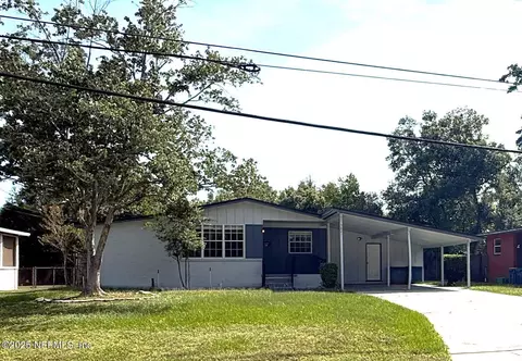 3421 Tarpon Dr, Jacksonville, FL 32277