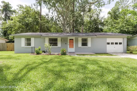 175 Evergreen Ln, Middleburg, FL 32068