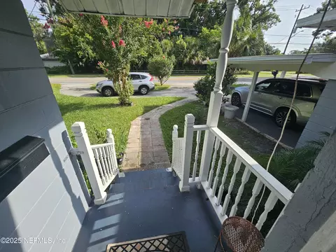 378 University Blvd N, Jacksonville, FL 32211