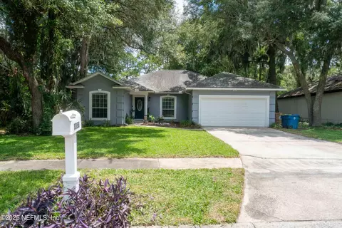 11358 Trotting Horse Ln S, Jacksonville, FL 32225
