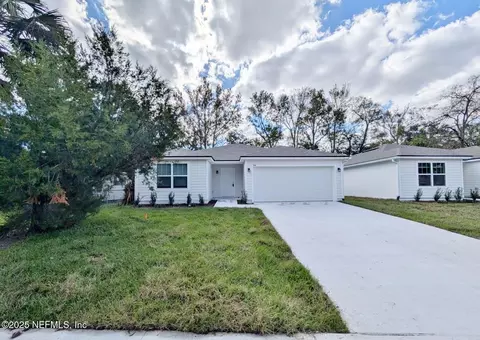 1938 Tuskegee Rd, Jacksonville, FL 32209