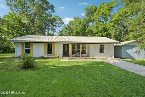 5754 Woodlawn Cemetery Rd, Macclenny, FL 32063
