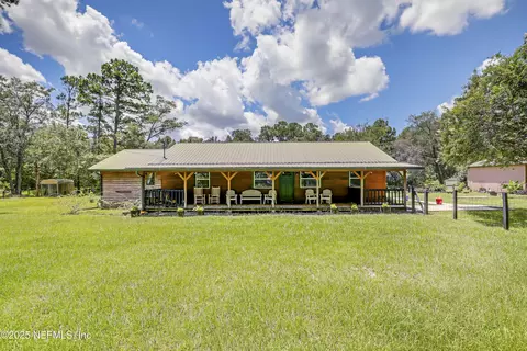 5616 Cherrytree Ave, Macclenny, FL 32063
