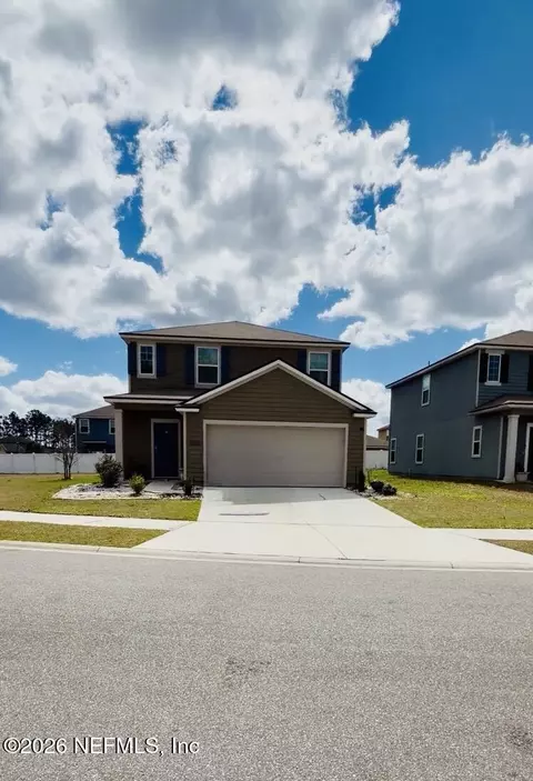 8455 Cape Fox Dr, Jacksonville, FL 32222