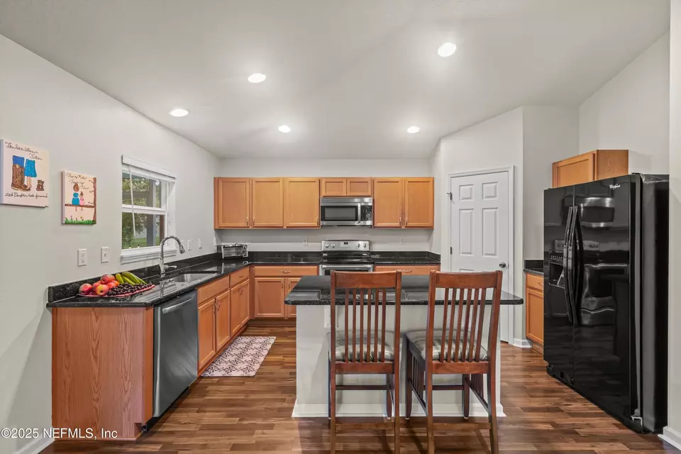 Kitchen - 6589 Winding Greens Dr, Jacksonville, FL 32244 photo 2 of 4