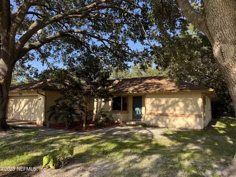 725 Medina Ave, St. Augustine Shores, FL 32086