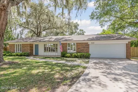 5528 Bradford Ct, Orange Park, FL 32073