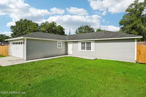 504 Joan St, Macclenny, FL 32063