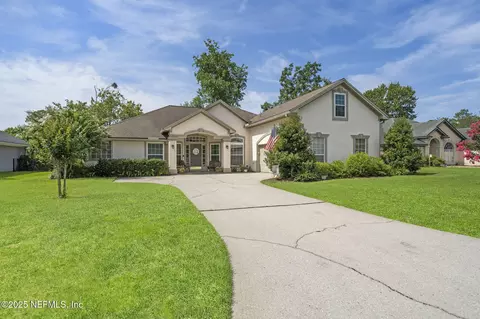 1744 Fiddlers Ridge Dr, Fleming Island, FL 32003