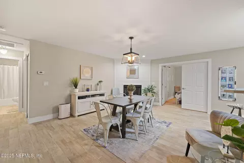 Dining - 4575 Wolfe Rd, Saint Augustine, FL 32092 photo 1 of 5